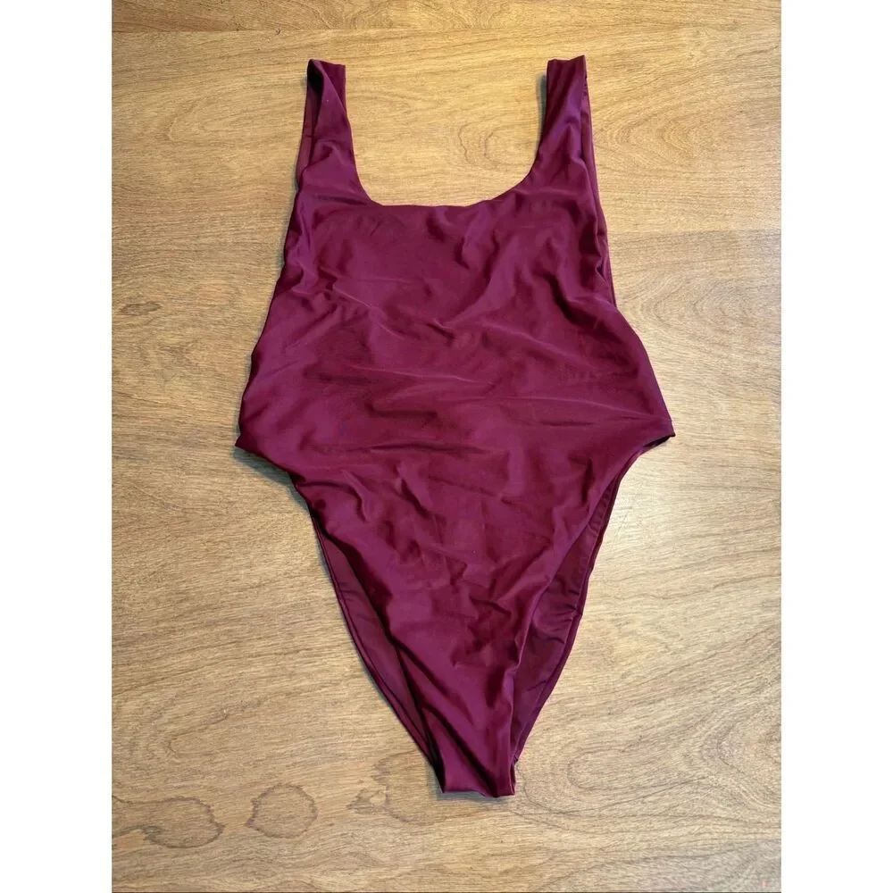 Aerie Women's Square Neck Lined Stretch One-Piece Swimsuit Burgundy XL Junior